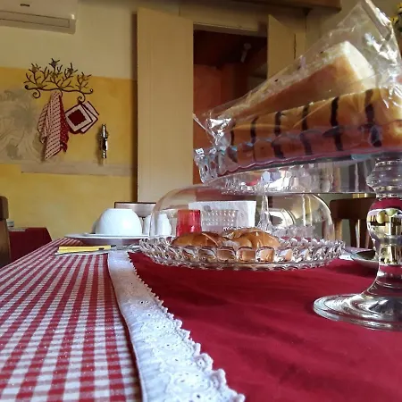 Bed & Breakfast La Terrazza Del Re *